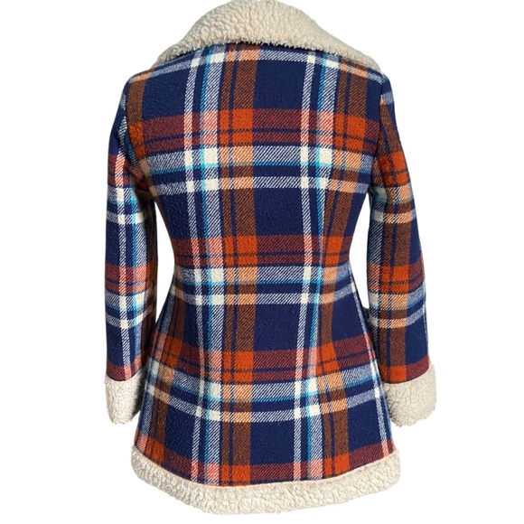 Vintage Plaid Sherpa Lined 1970s Jacket Wood Toggle Closure Wool Winter Coat - Picture 5 of 11